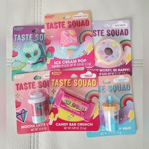 Set of 6 Cute Lip Balm & Lip Gloss